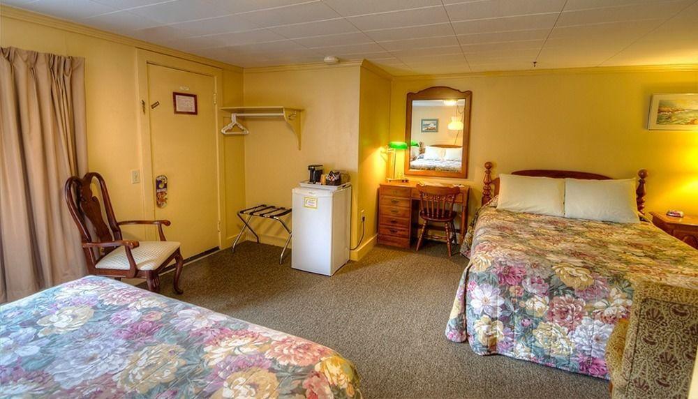 Picket Fence Motel St. Andrews By The Sea Extérieur photo