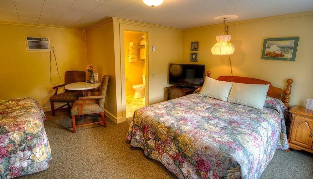 Picket Fence Motel St. Andrews By The Sea Extérieur photo